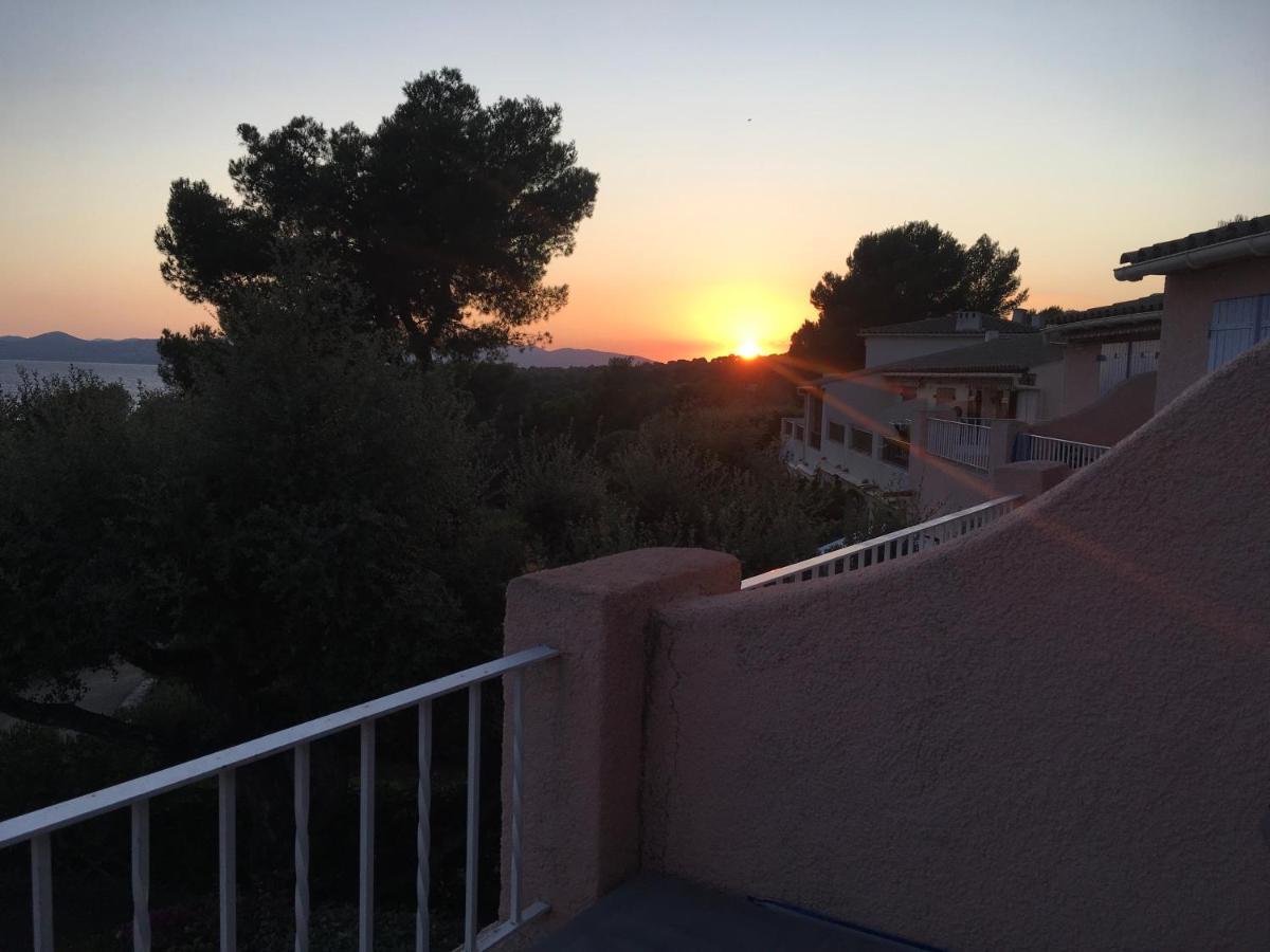 Appartamento Boulouris Panorama Vue Mer Saint-Raphaël Esterno foto