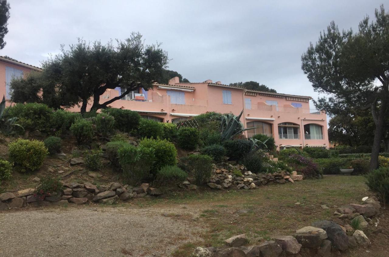 Appartamento Boulouris Panorama Vue Mer Saint-Raphaël Esterno foto